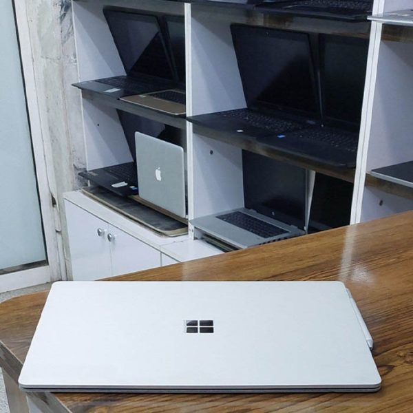 Surface laptop 2