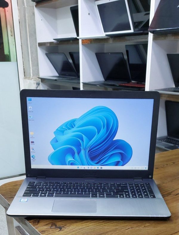 لپ‌تاپ Asus K542 - تصویر 4