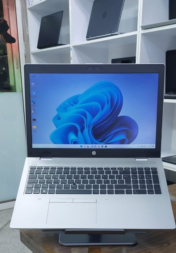 لپ تاپ استوک Cpu i3 8130- Ram 8g- M.2 256- Vga hd up to 4g- HP 650 G4 - تصویر 2