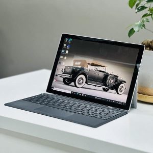Surface pro 6 i5-8 8 256