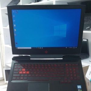 HP OMEN i7-7700HQ 16g m.2 512 4g 1050TI