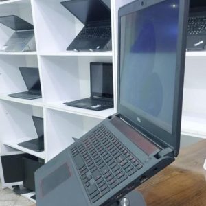 Dell inspiron 5577 i7 7700HQ 16g m.2 512 G 4g GTX 1050